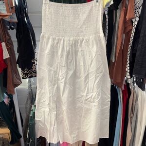 Elegant White Women's Strapless Dress